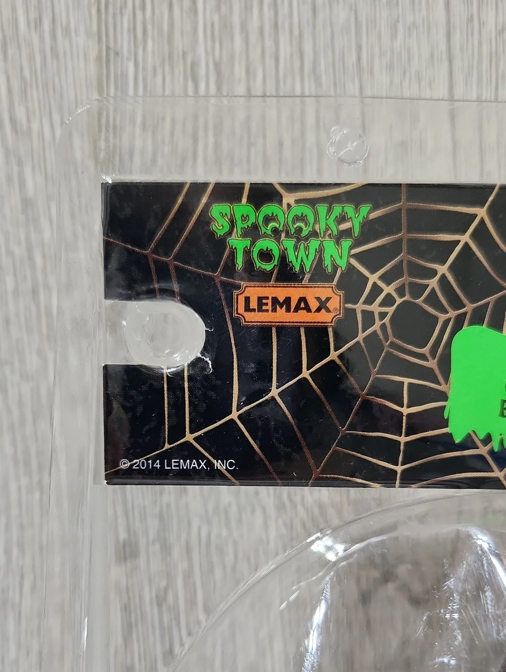 2014 Lemax Spooky Town Twisted Vulture Display Tree #44758